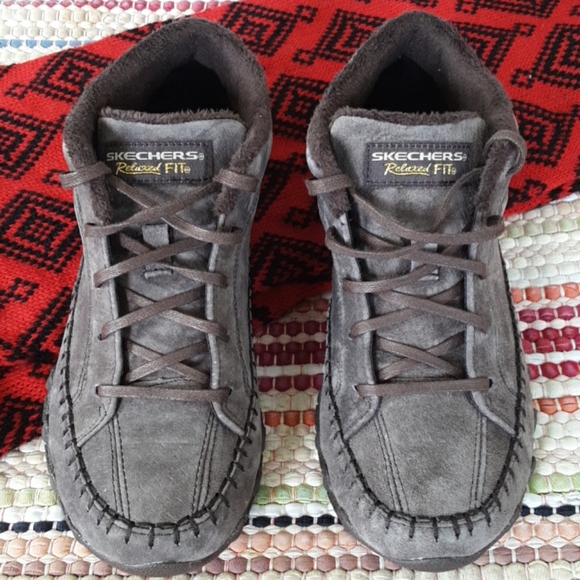 skechers suede shoes
